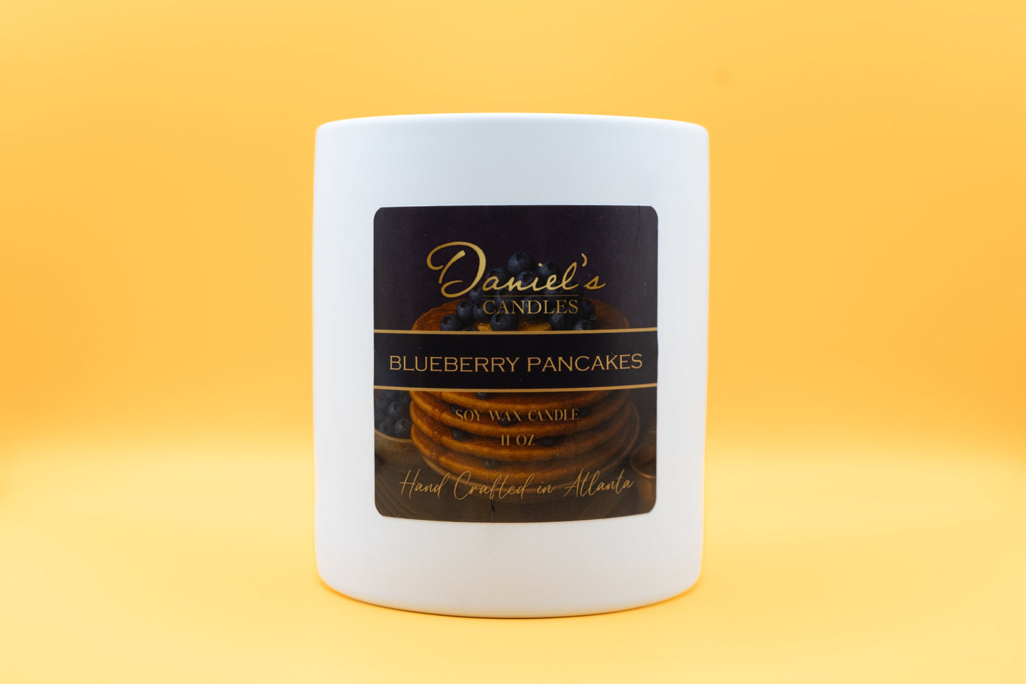 Daniel's Candles Blueberry Pancakes 11oz hand-poured soy candle